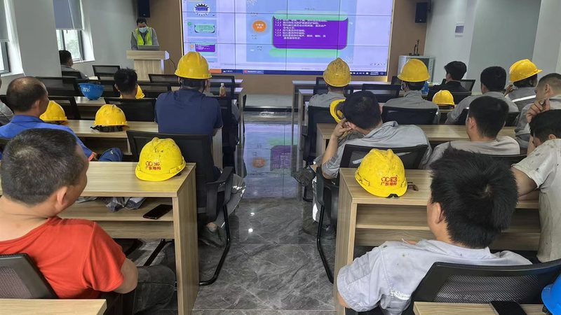 上班族成人教育每天学习几小时